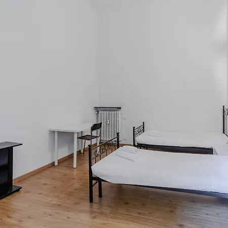Apartmán Guesthost - Spacious Flat Near Corvetto