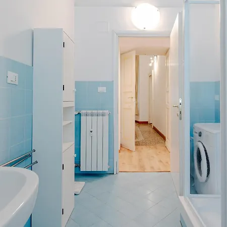 Appartement Guesthost - Spacious Flat Near Corvetto
